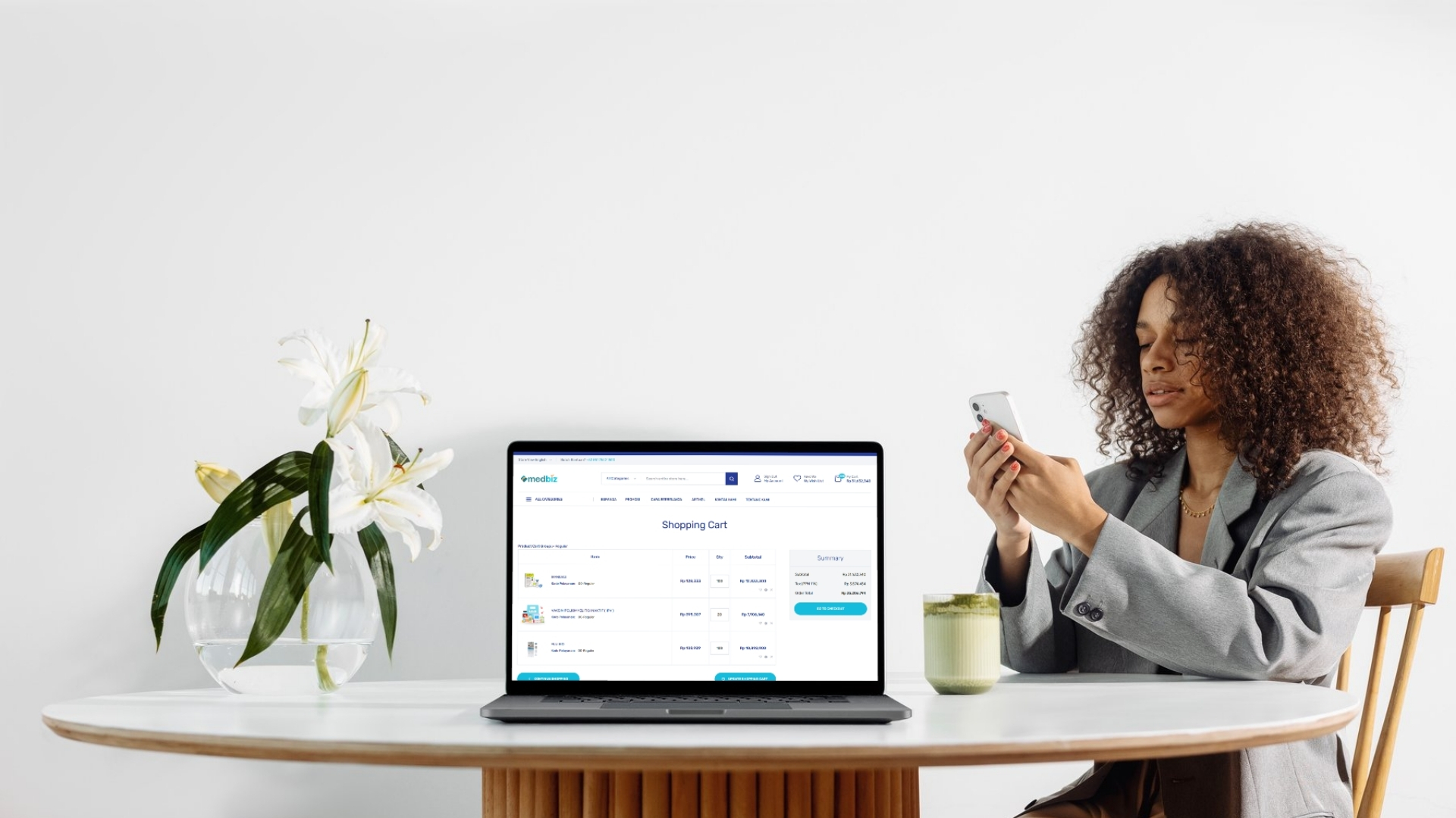 Medbiz-3 - Noctoornal Studio Portfolio